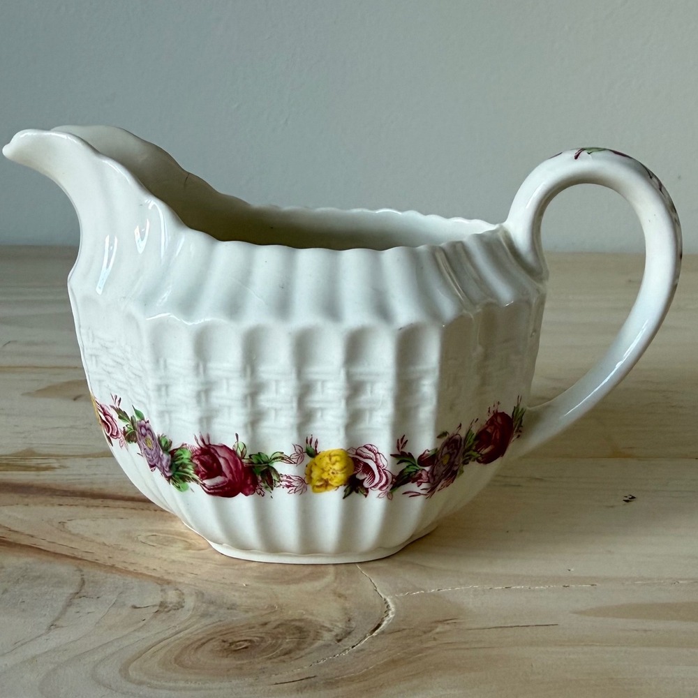 Vintage collectible Copeland Spode "Rose Briar" pattern Creamer